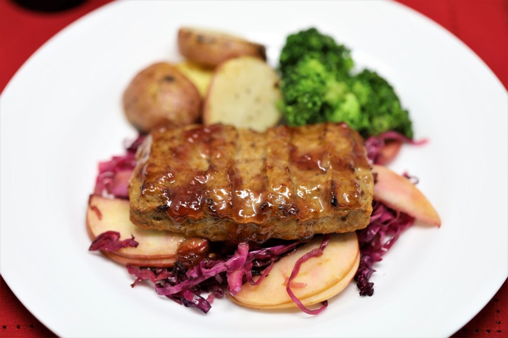 Pork Rib with Apples Red Cabbage