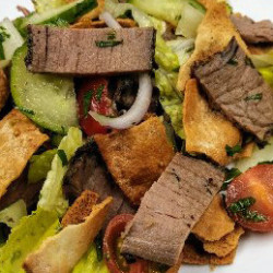 Seared beef Fattoush salad 1 26135 web e1555965362912