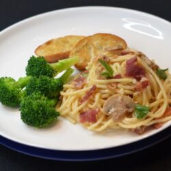 web Spaghetti with Creamy Bacon Sauce